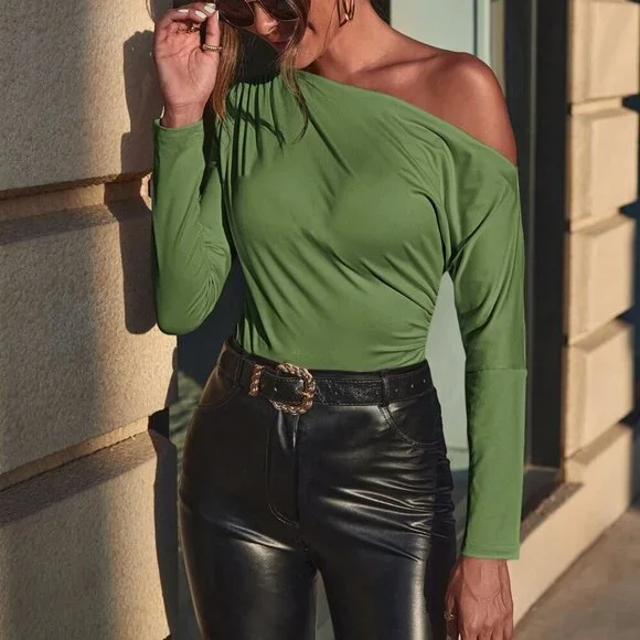 Green Elegant Women's Asymmetrical Neck Ruched Tee - Picture 6 of 6
